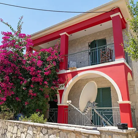 Sandra B Apartment *